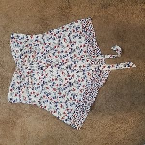 XL Women's asymetrical hem strapless red white and blue floral top